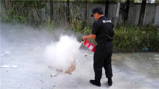 �T���L��