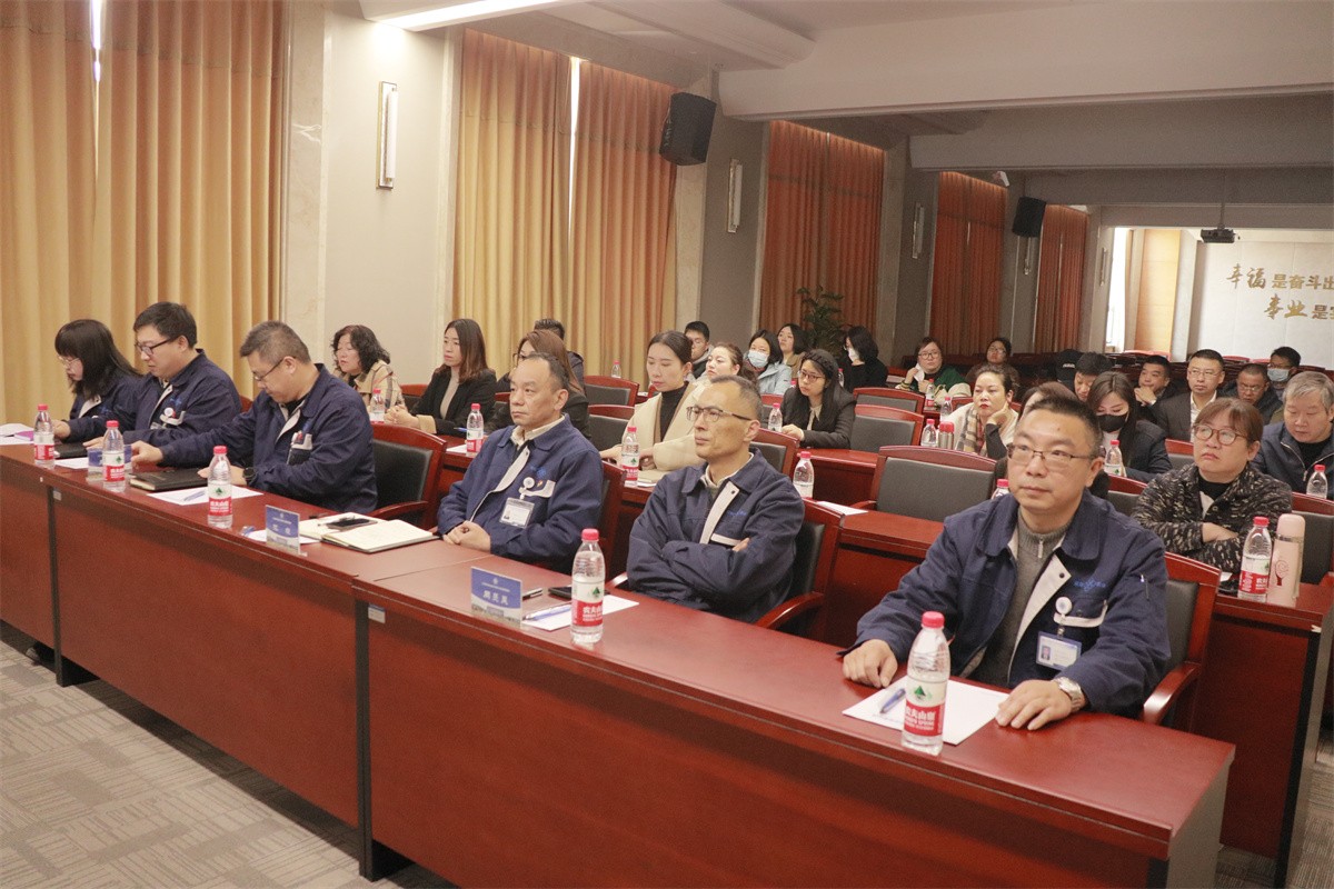 IMG_1599.jpg IMG_1599.jpg